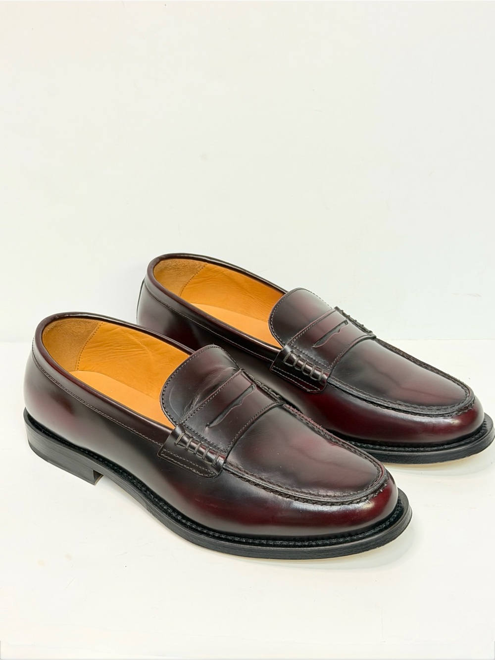 Banana Republic Women’s Leather Penny Loafer Size 9 Burgundy